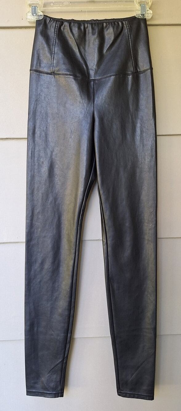 Aritzia Wilfred Free Daria Pants Faux Vegan Leather Leggings High Waist Black XS